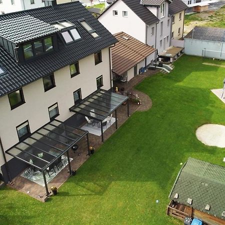 Ferienwohnung Kurz "Hofgarten" Вертхайм Екстериор снимка